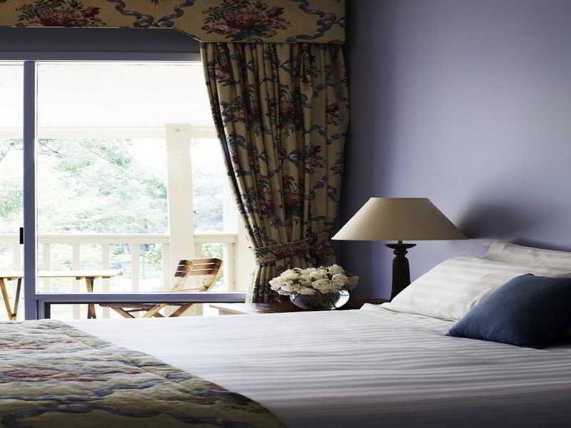 แลนซ์มอร์ ลินเดนเดอรี เรดฮิลล์ Hotel ภายนอก รูปภาพ